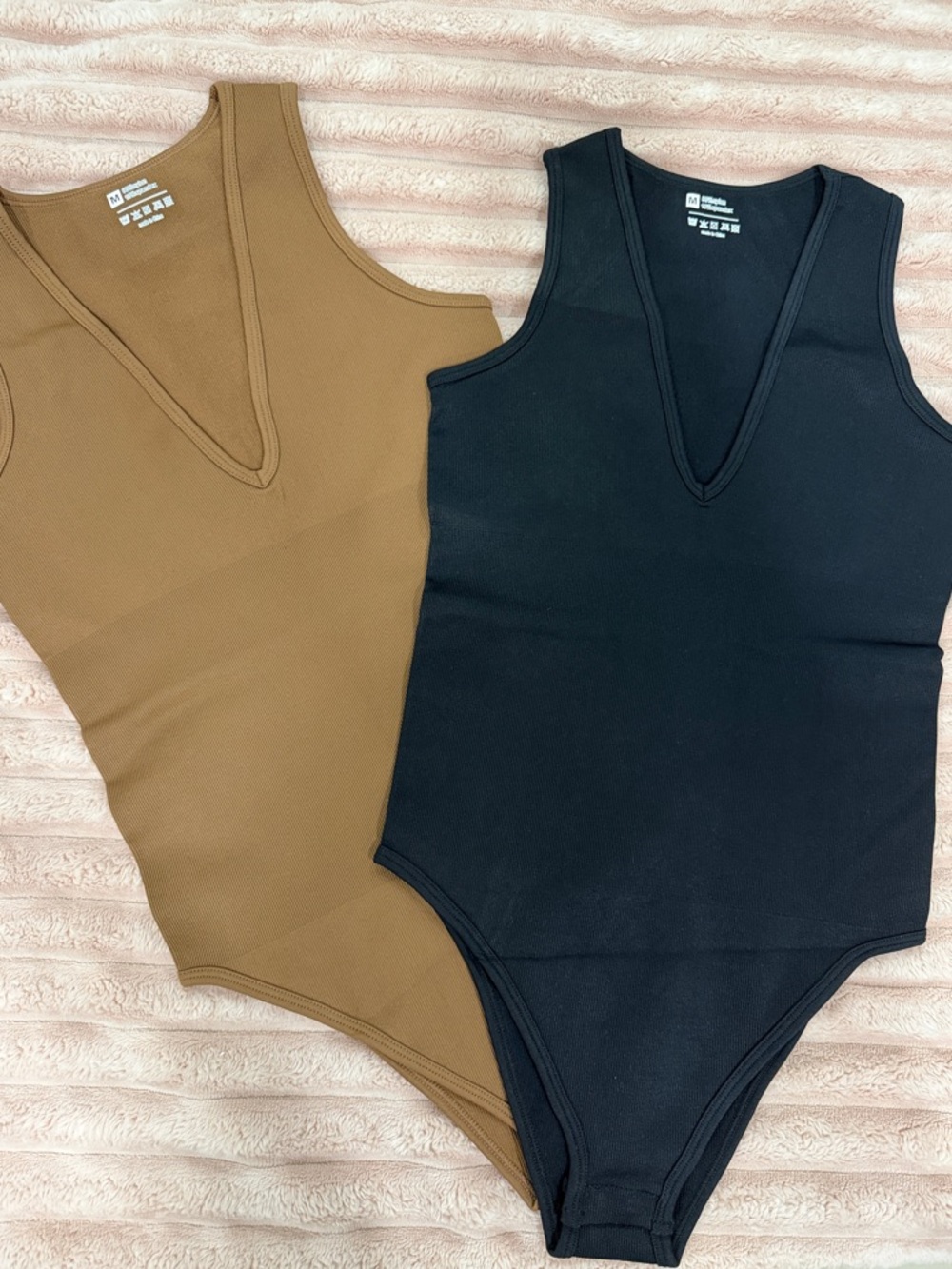 Ribbed V-Neck Bodysuit - Black and Brown